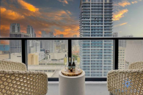 Stylish 2BR with Pool & Balcony